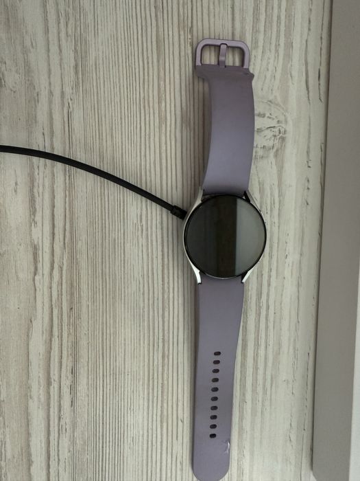 Продам годинник Samsung Galaxy Watch 5