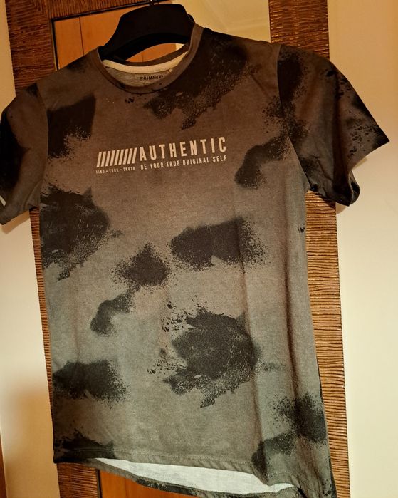 T-shirt  Primark T.11/13- meia manga - com fantasia