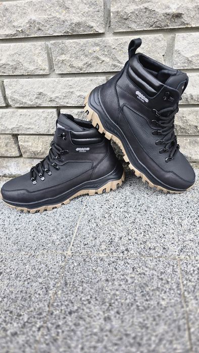 Чьоловіче шкіряне зимове взуття