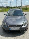 Volvo v 50   2006 року
