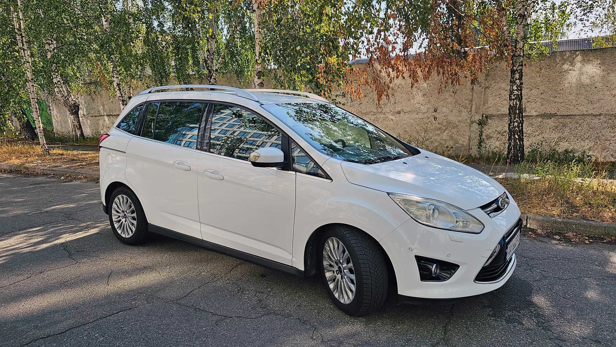 Ford Grand C-Max Titanium 2012