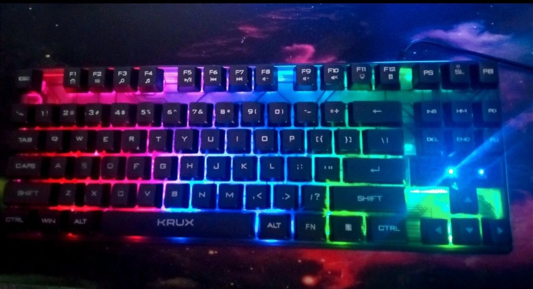 Klawiatura przewodowa Krux Solar tkl [ DEFEKT]