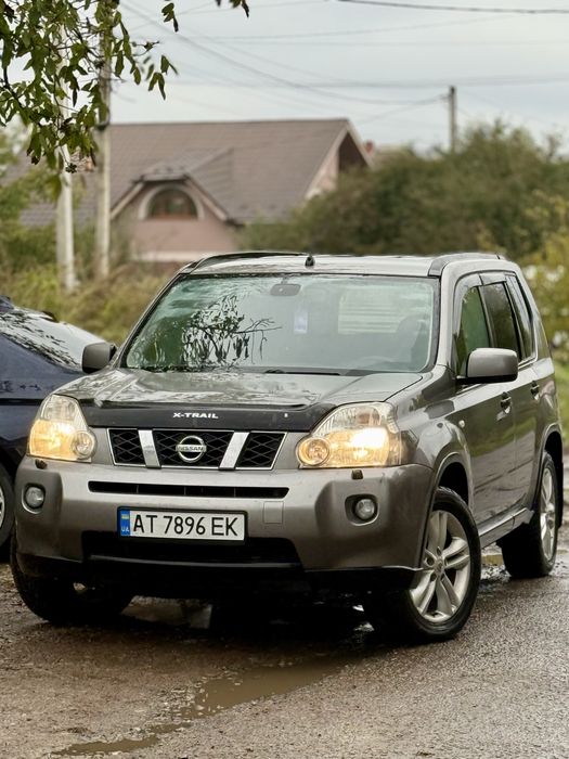 Nissan X-TRAIL/2.0d/автомат
