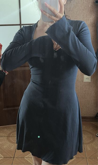 Плаття в рубчик