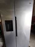 Lodówka BEKO GN162341XBN

SideBySide NoFrost 179cm