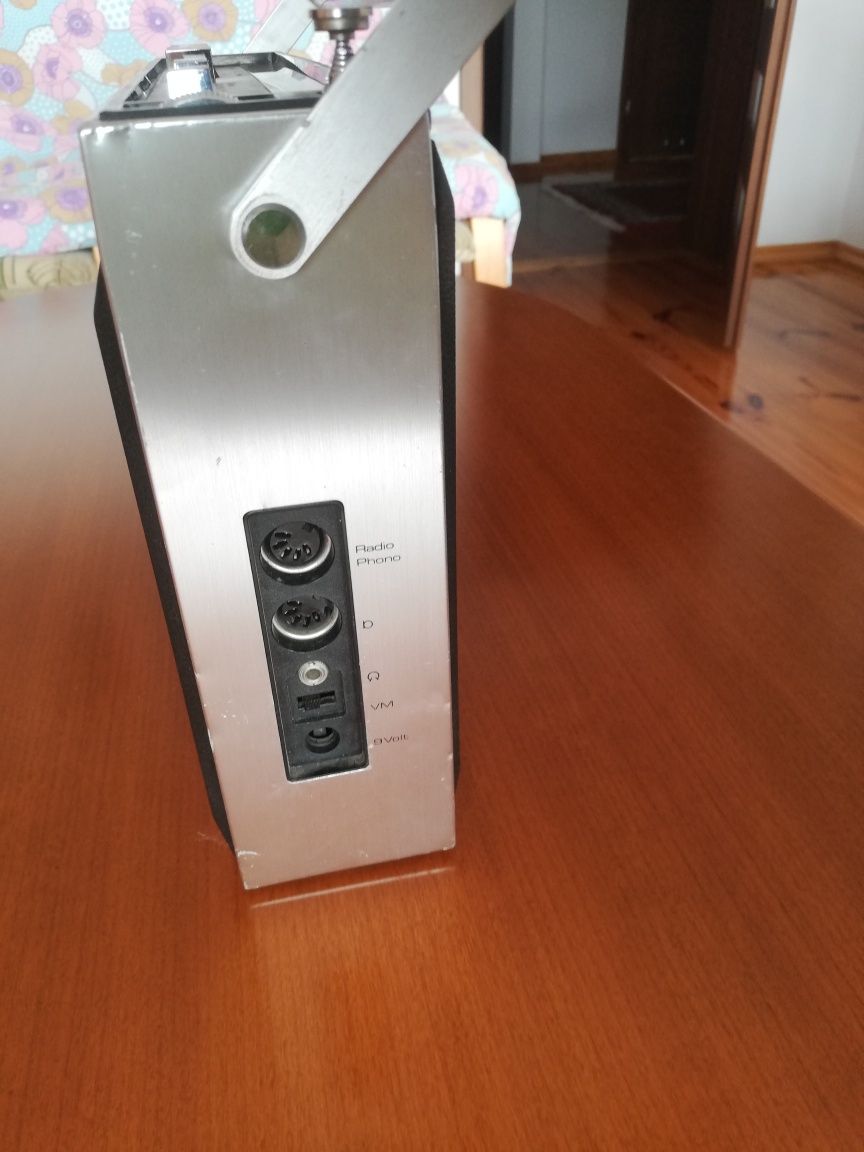 radio magnetofon Saba