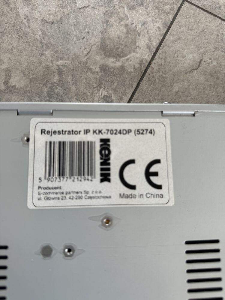 Rejestrator  IP KENIK KK-7024DP monitoring 24 kanały