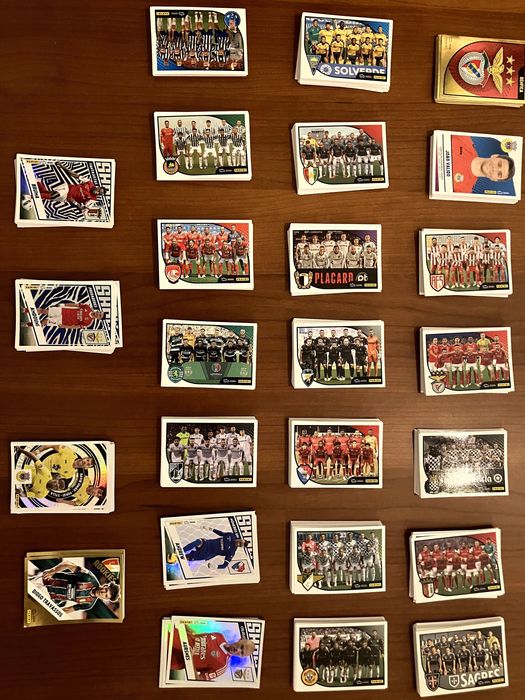 Cromos individuais Panini Futebol 24/25 - Stickers normais/especiais