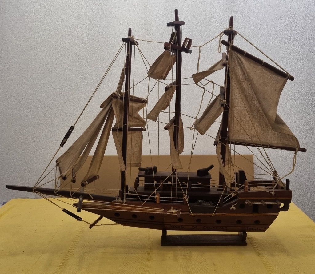 Barco Antigo para pequeno restauro
