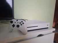 Xbox One S 500GB + Pad