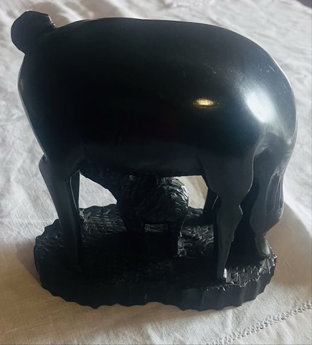 Elefante Mae e filho em Pau preto!