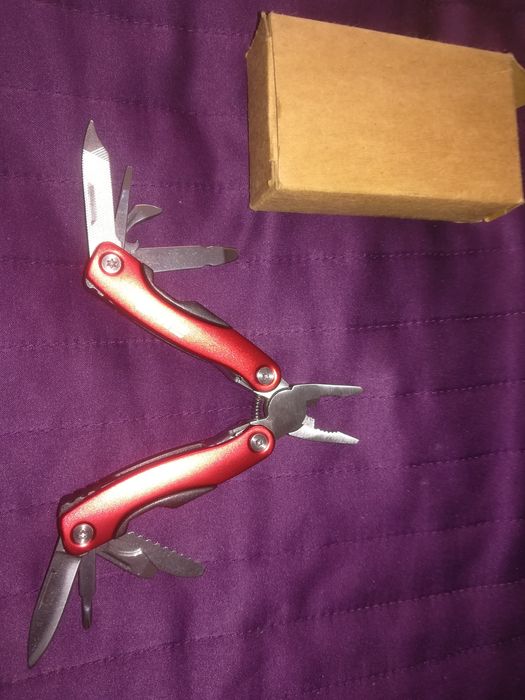 Scyzoryk klucze kombo kombinerki combo nowe na prezent