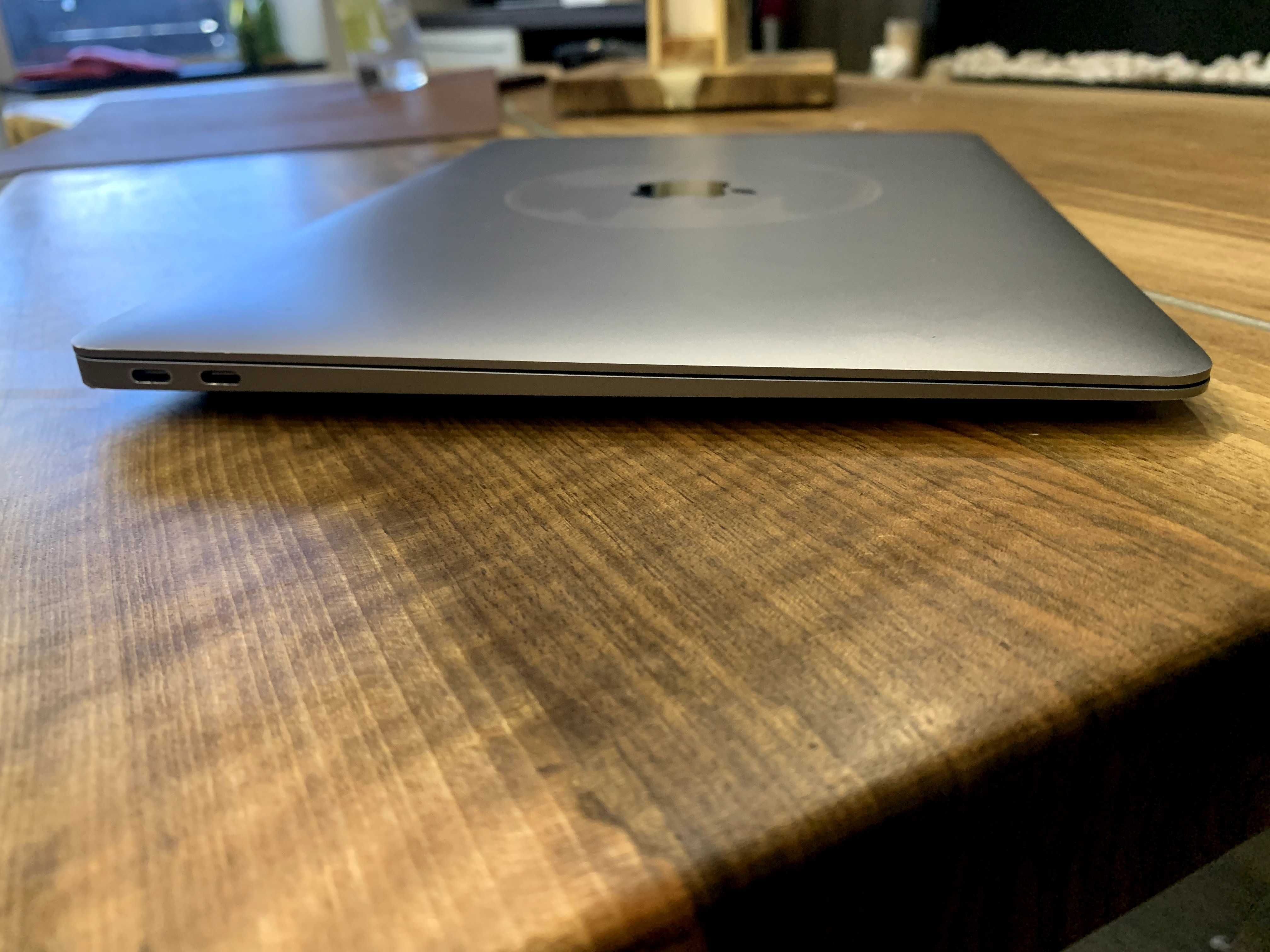 MacBook Air 2020 i3 8/256 bypass