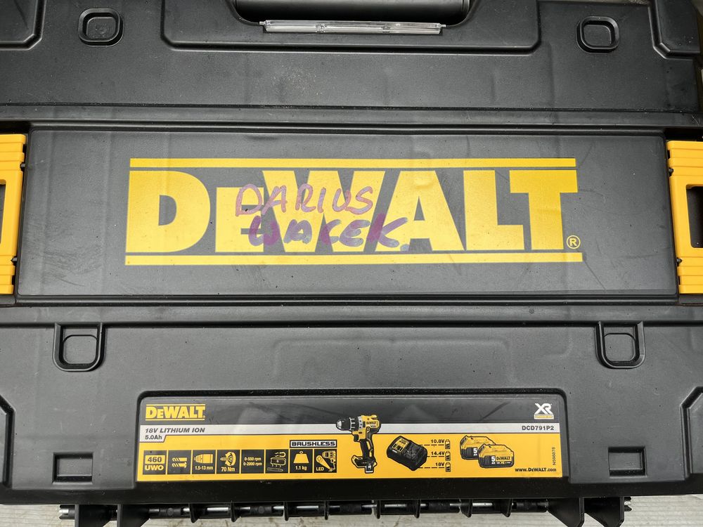 Skrzynka narzedziowa Dewalt nowe