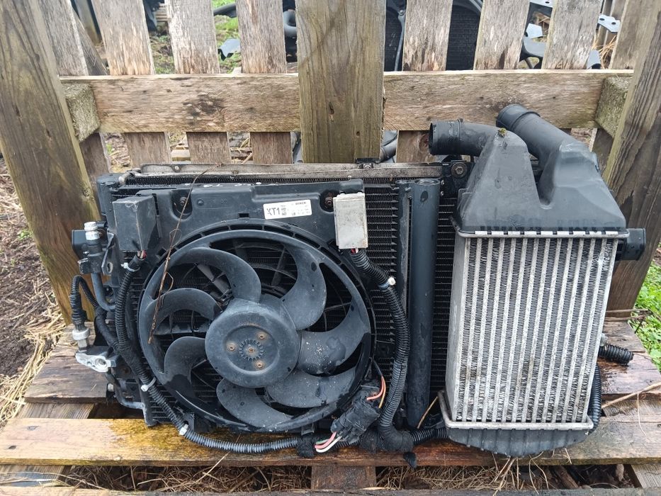 Opel Astra III H 2.0 B turbo komplet chłodnic chłodnica