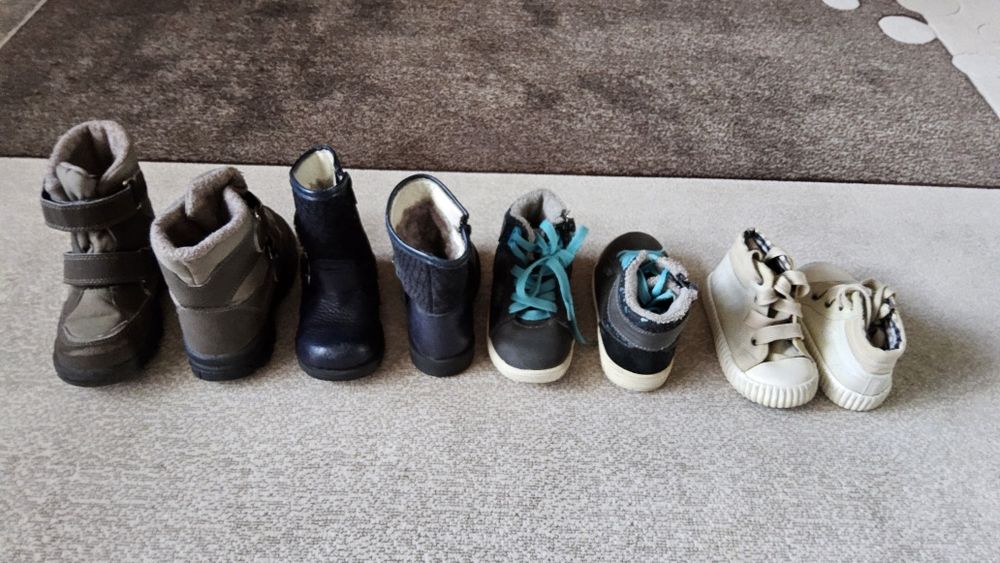 Сапожки детские теплые фирмыChicco-Tex Морокко, фирмы Gulliver.