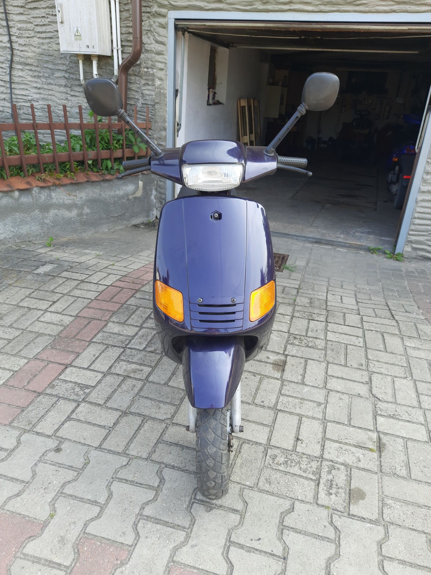 Skuter Vespa Piaggio 50cm