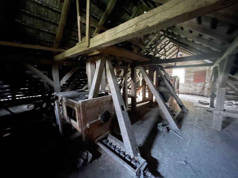 Продається старий автентичний  млин 10 км до кордону