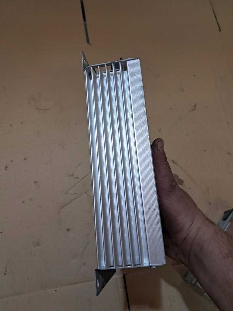 Audi A6 C6 wzmacniacz radia audio ASK