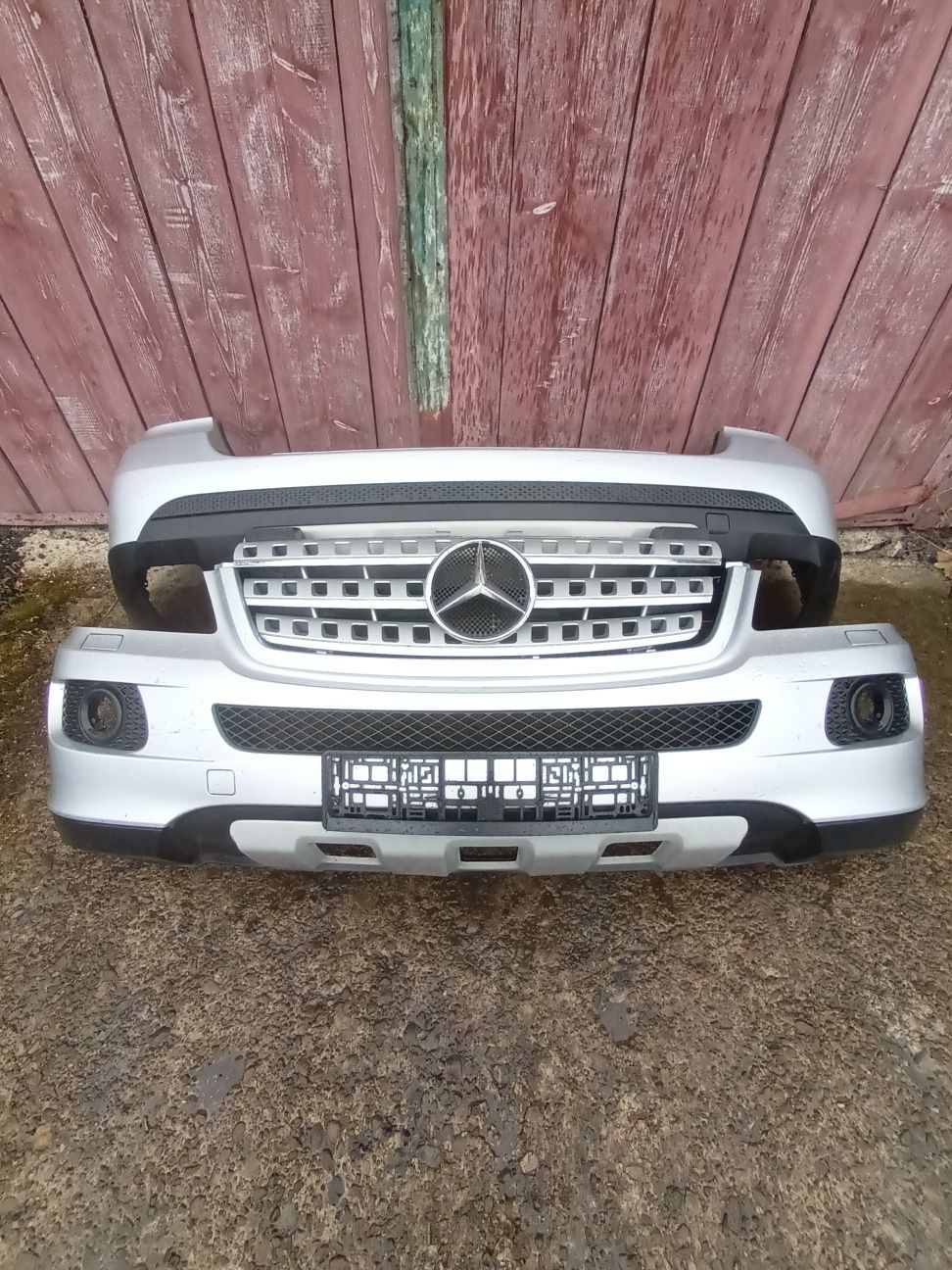 Бампер Mercedes-Benz W164 ML