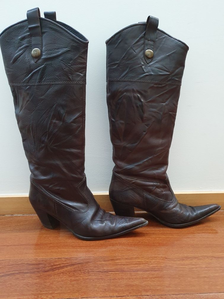 Botas castanhas Prof, estilo cowboy