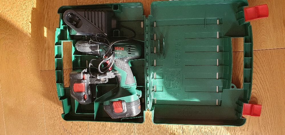 Bosch Psr12 wkrętarka wiertarka 2 akumulatory