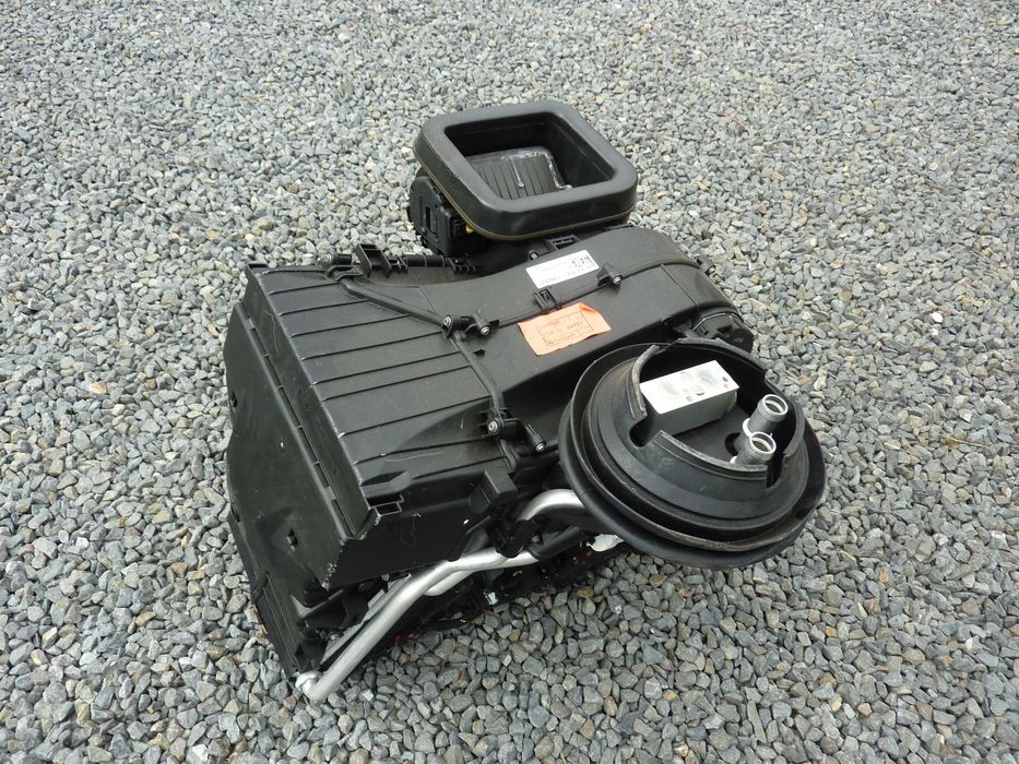 MINI F54 F55 F56 F60 nagrzewnica kompletna NOWA europa 938.3111 idealn