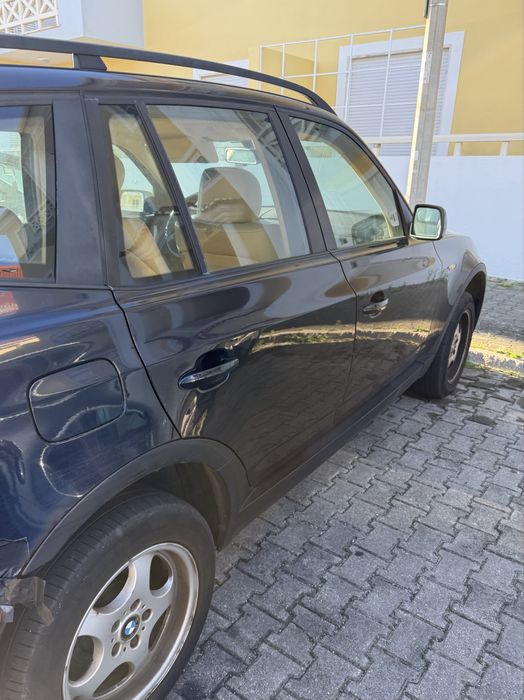 BWM X3 Azul, Estofos Pele Creme