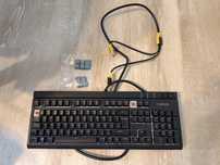 CORSAIR - GamingT STRAFE RGB Mechanical Gaming Keyboard (Teclado)