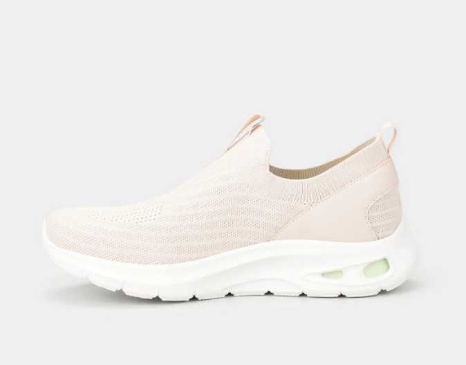 Жіночі сліпони skechers / оригінальні сліпони бежевого кольору