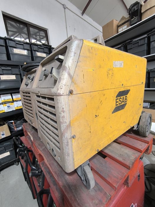 Esab semiautomática LSB 320