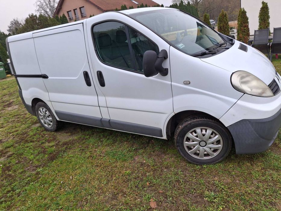 Renault Trafic 2011r.