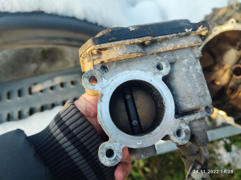 Colt 1.3B,09r, rozrusznik,alternator,komputer, przepustnica, części