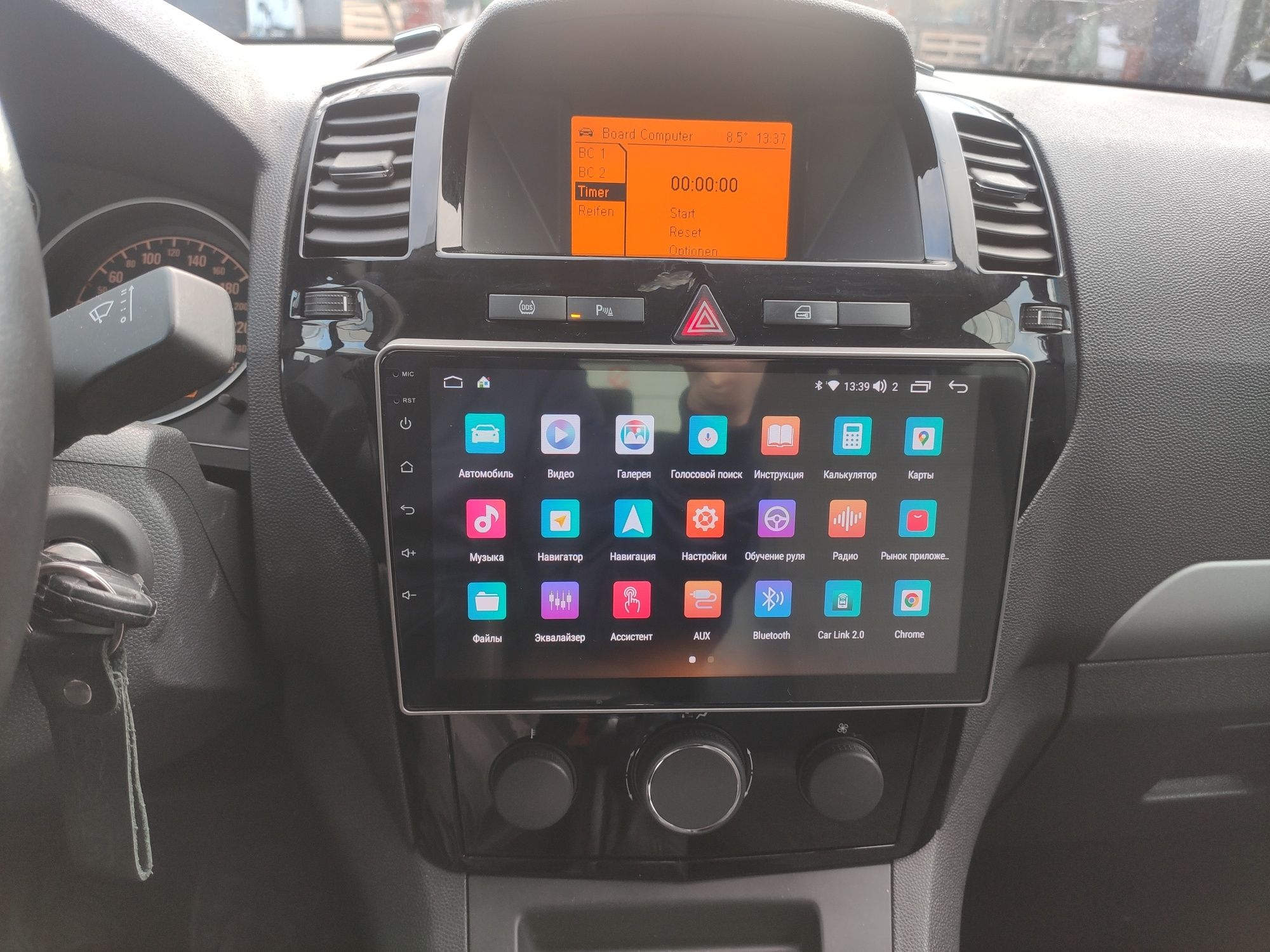 Авто магнітола для Opel Zafira 8 ядер QLED CarPlay