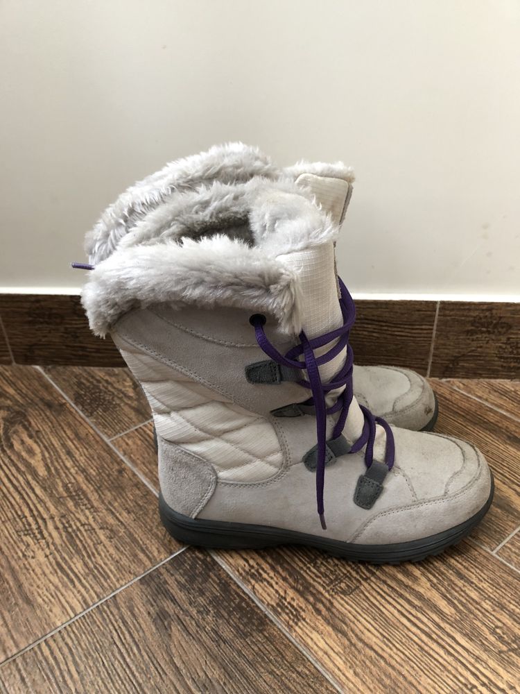 Продам сапоги зимние Columbia