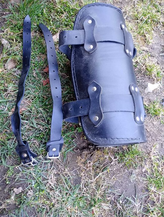 Rolka Wałek Piórnik Sakwa narzędziowa lagi kierownice Harley Davidson