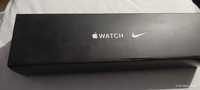 Apple watch SERIES 5 Aluminum Case Pure Platinum/Black Nike Sport