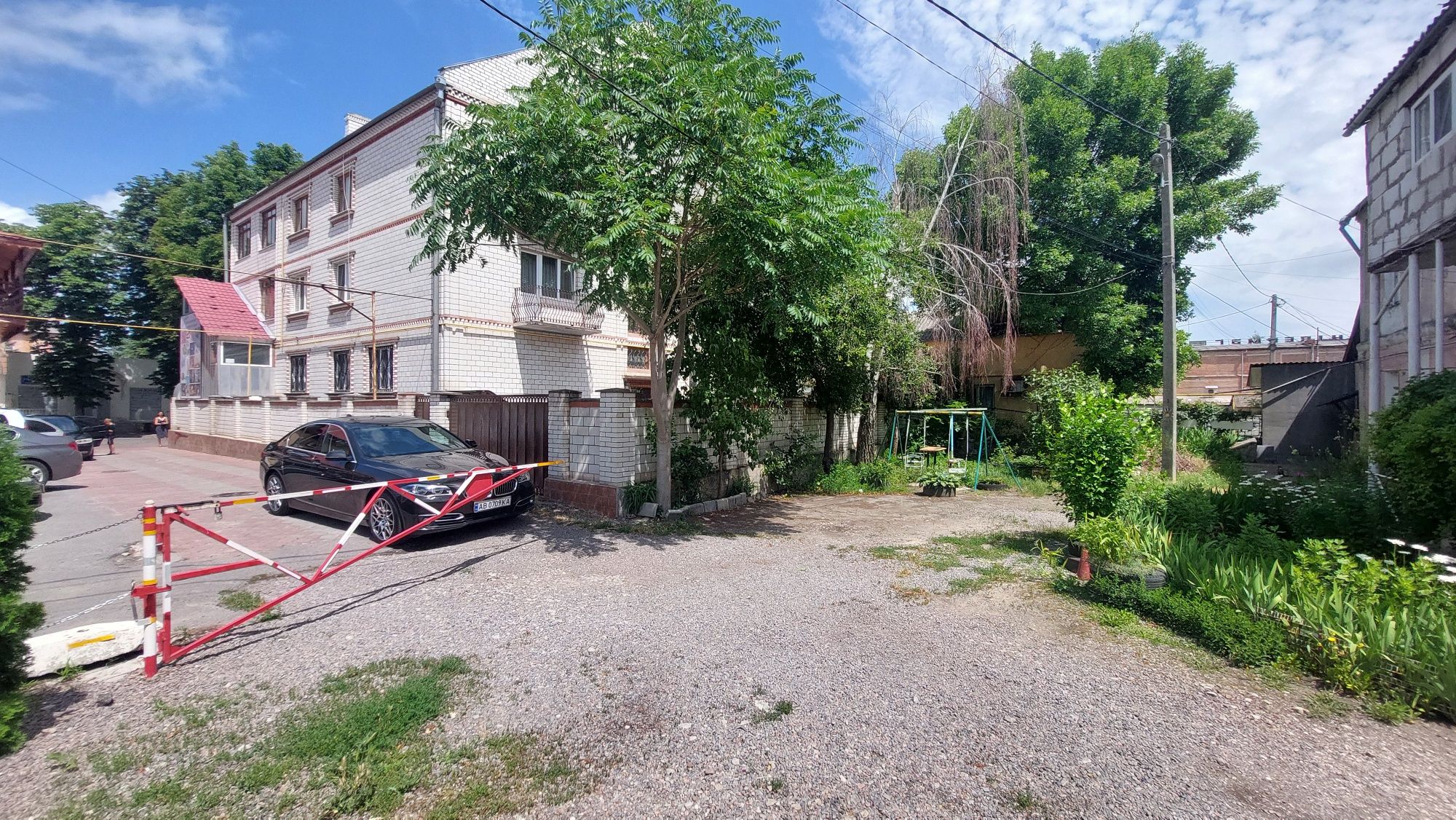 Продам 1-кімнатну квартиру. Вул.Київська,8.