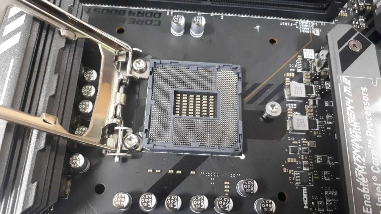 Материнська плата MSI MAG B560 Tomahawk WiFi