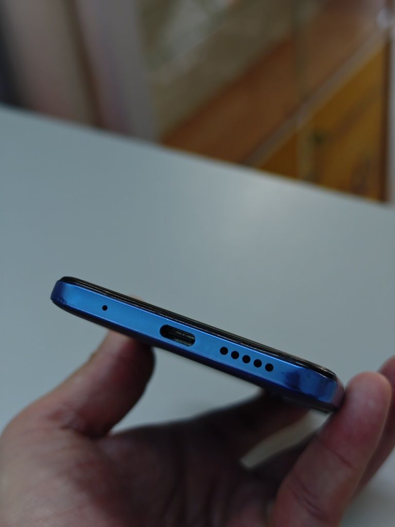 Redmi note 11 6/128GB.