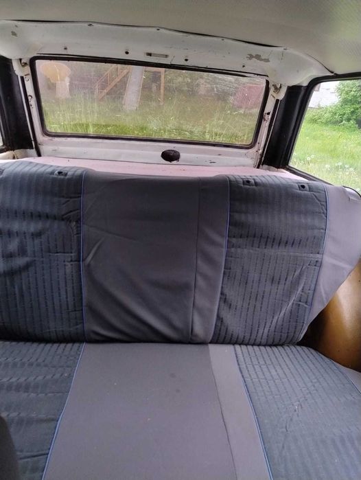 Автомобіль ВАЗ 2102