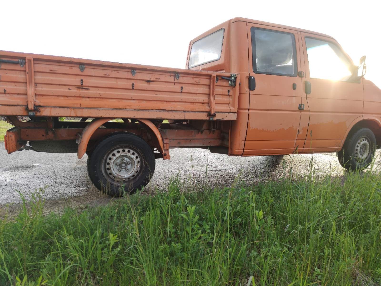 Продам Бусик Т4 2.5Тді