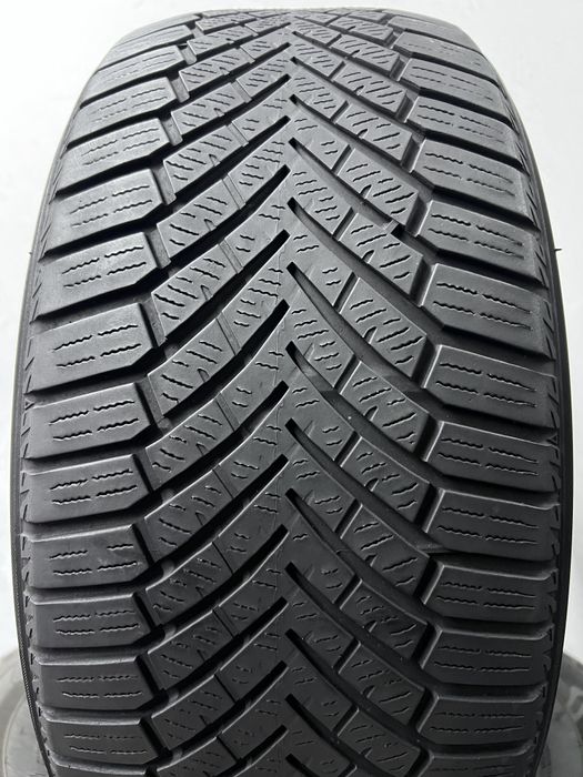 1шт зима 235/45/R18 2024р Yokohama BluEarth Winter V906