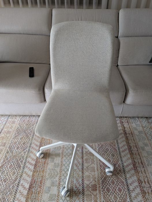 Cadeira escritório IKEA nova
