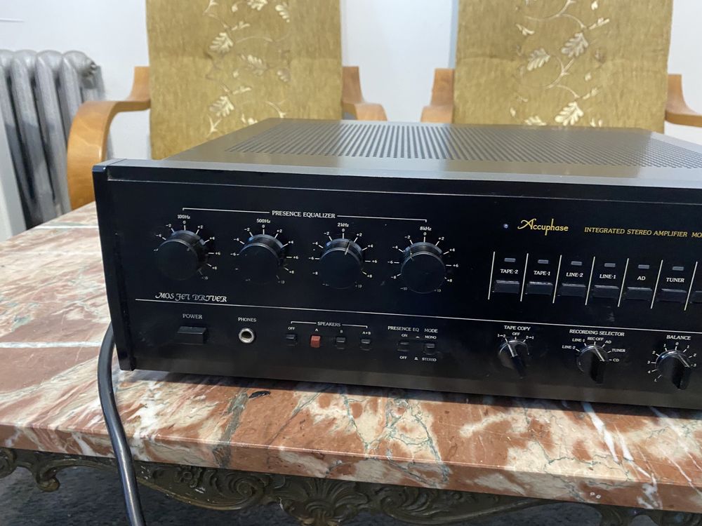 Accuphase e206 wzmacniacz