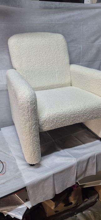 Fotel Bialy Puchowy Miękki Składany