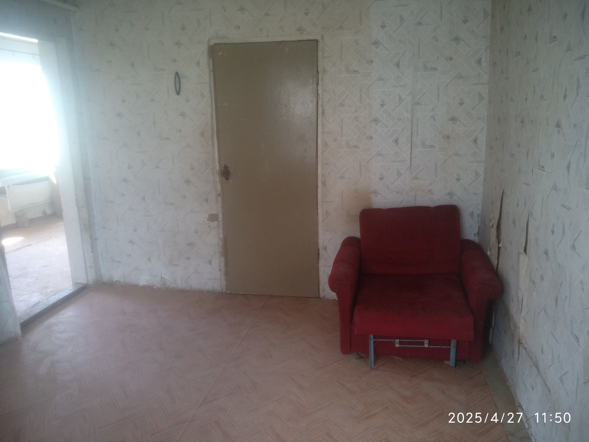 Продам дом  в Петриковском районе