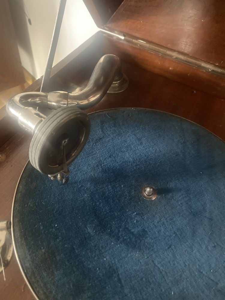 Gramofon patefon