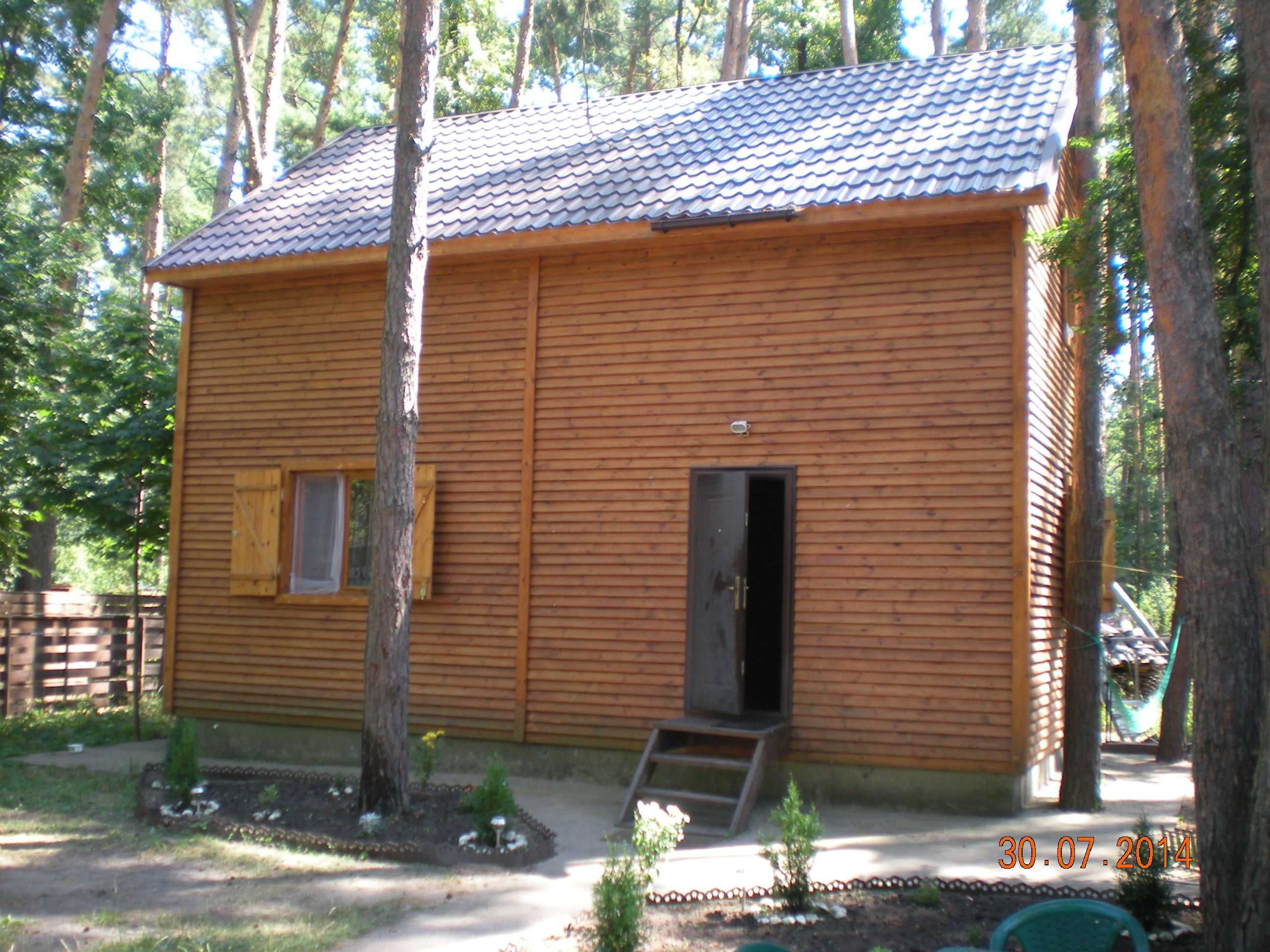 Будинок для відпочинку в лісі