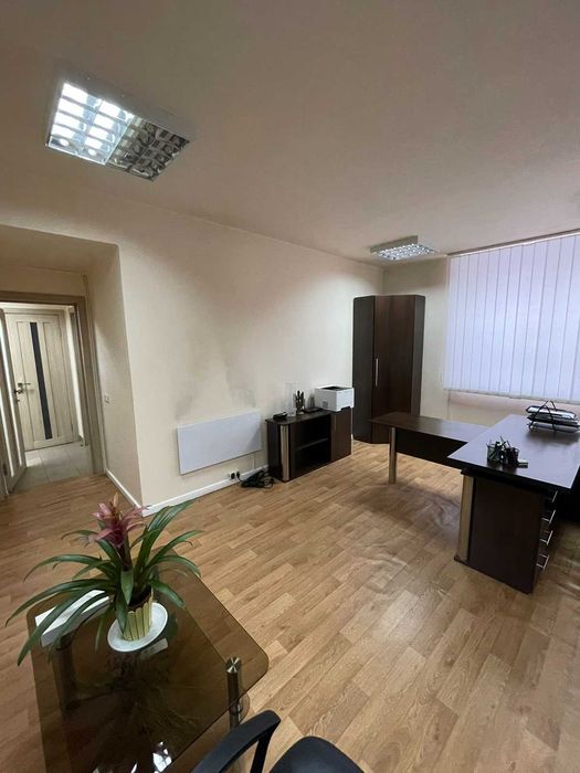 Терміново! Оренда  офісу  у ближньому центрі 16 000 грн / 90 м2 !